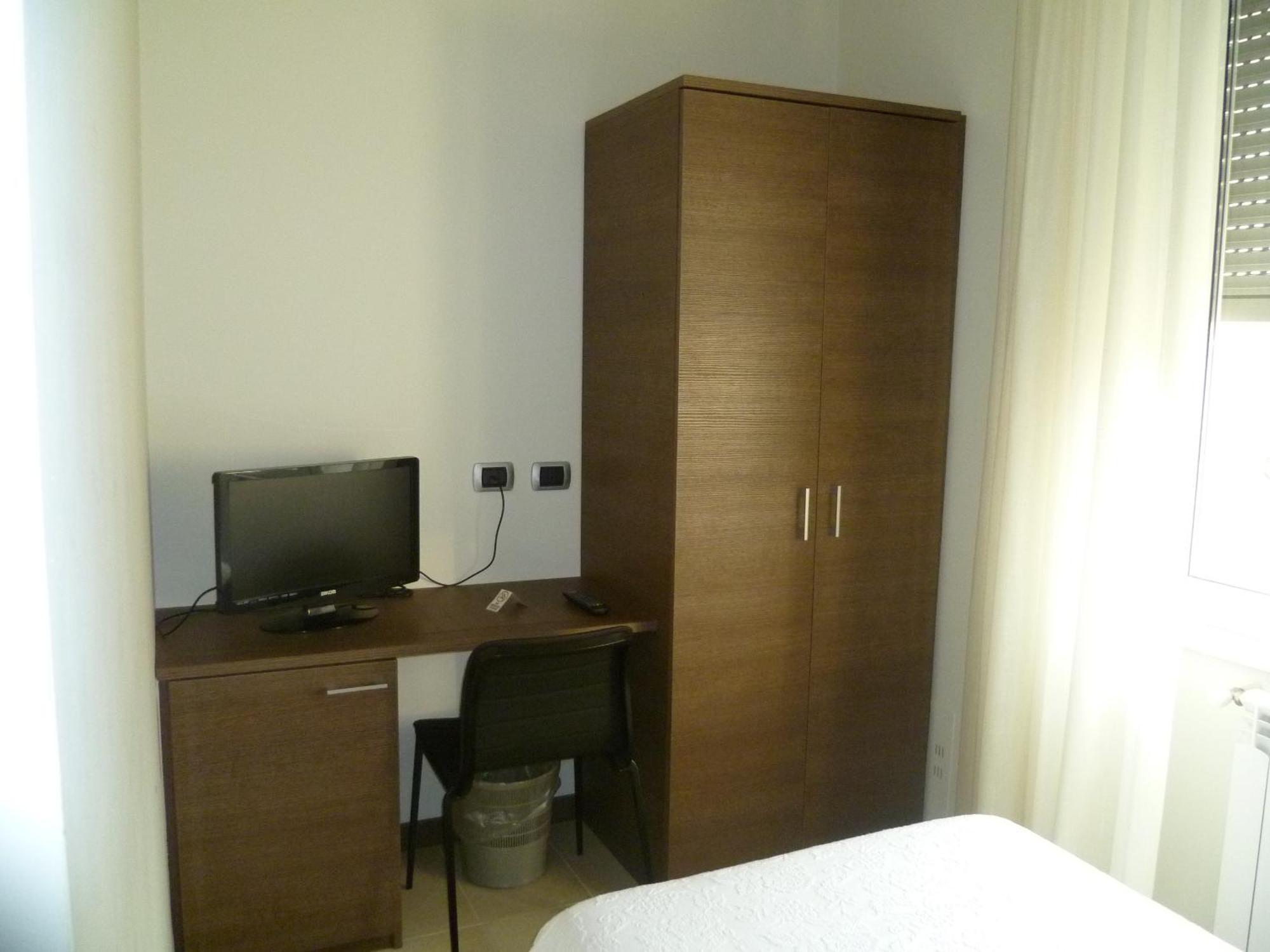 מריאנו קומנסה Albergo Sole מראה חיצוני תמונה